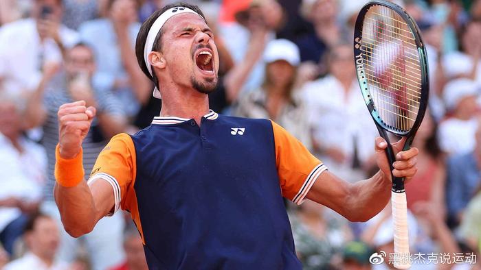 中场球员 中场球员